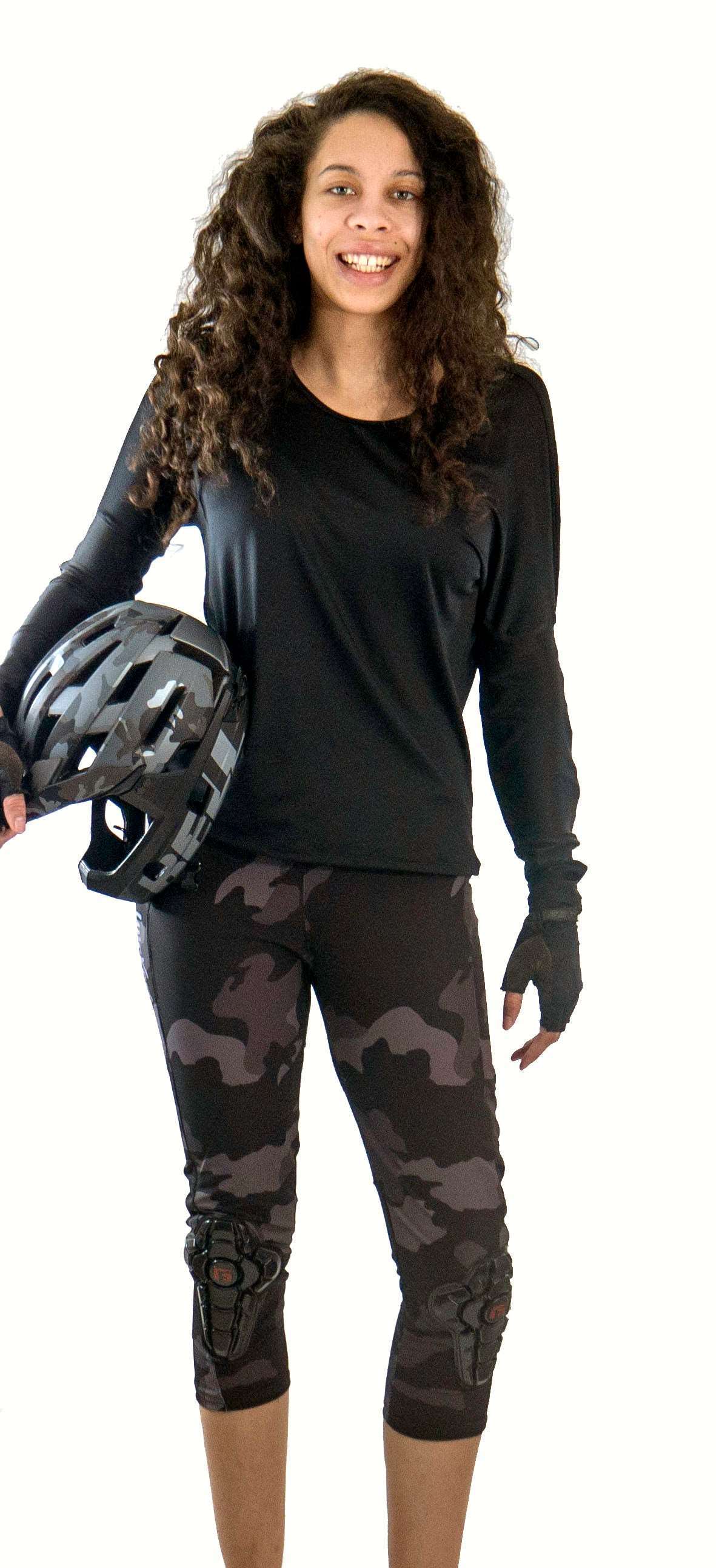 Tough rugged mountain bike pants with integrated G-Form knee pads for women.
