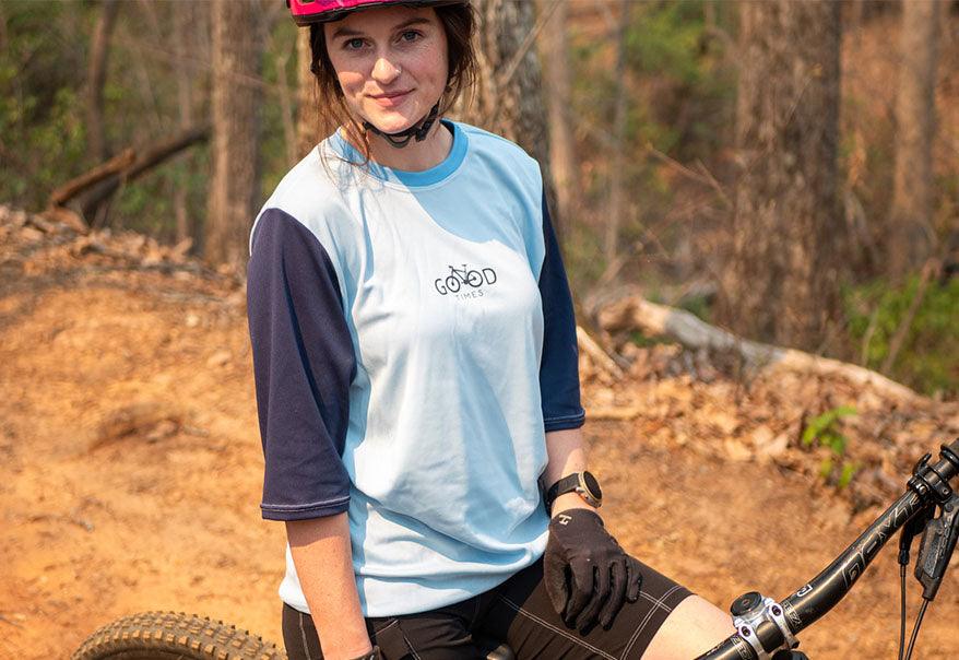 All Gender Jersey short sleeve mountain bike jersey in action.