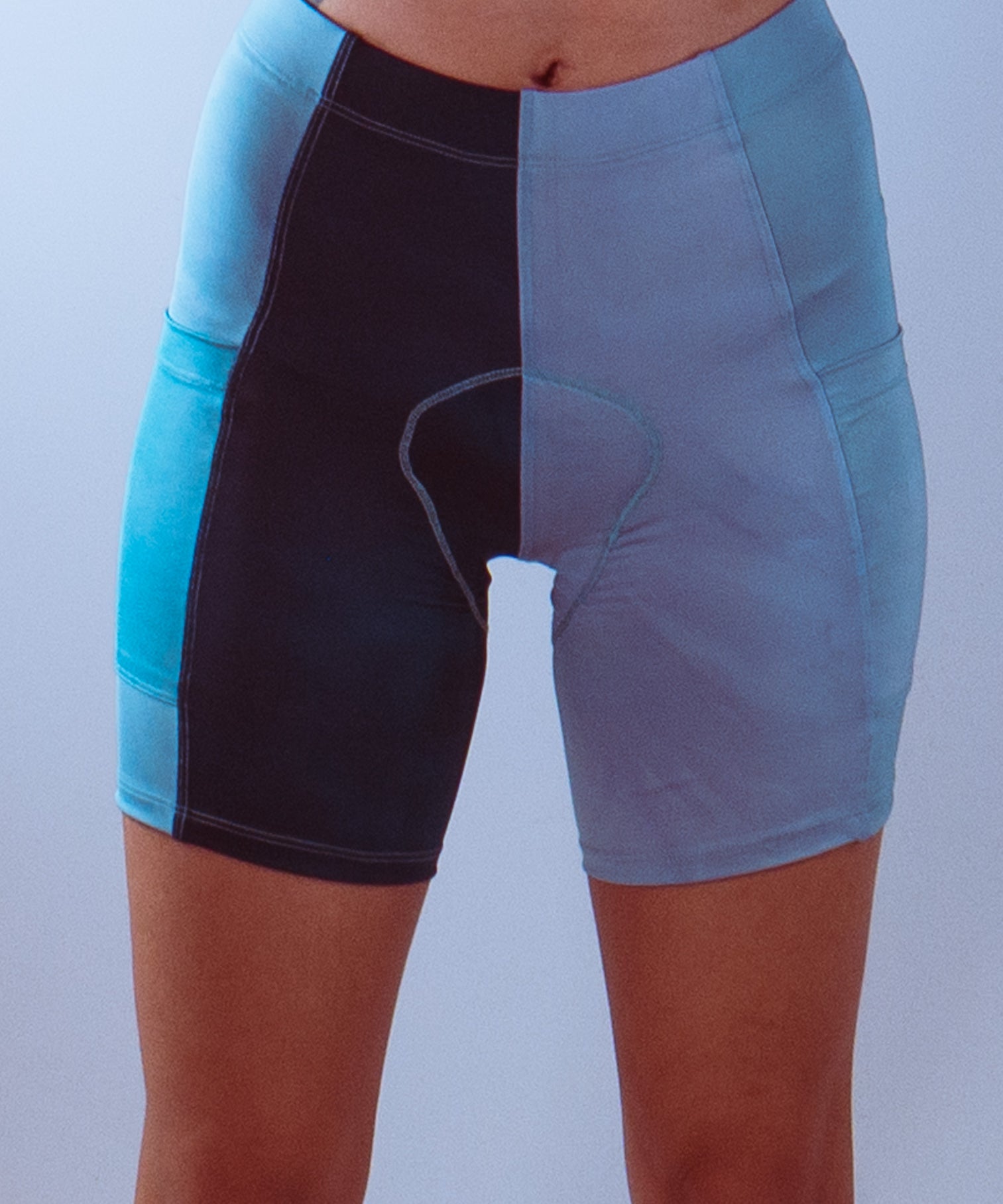 Lead_Out_Cycling_Shorts_baby_blues.jpg