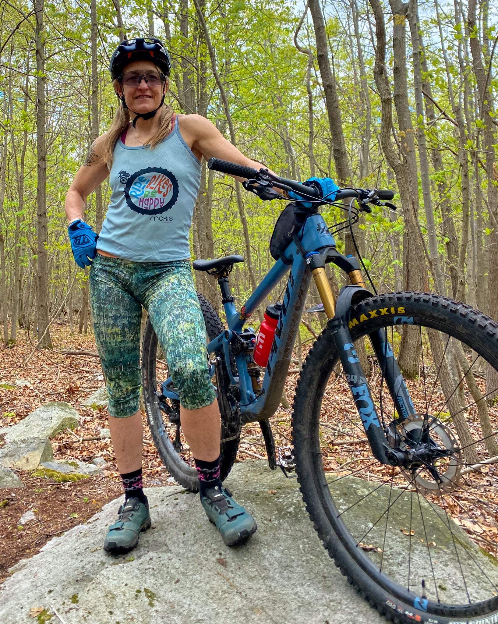 Women's cycling knickers with a forest design for comfort and performance during riding adventures.