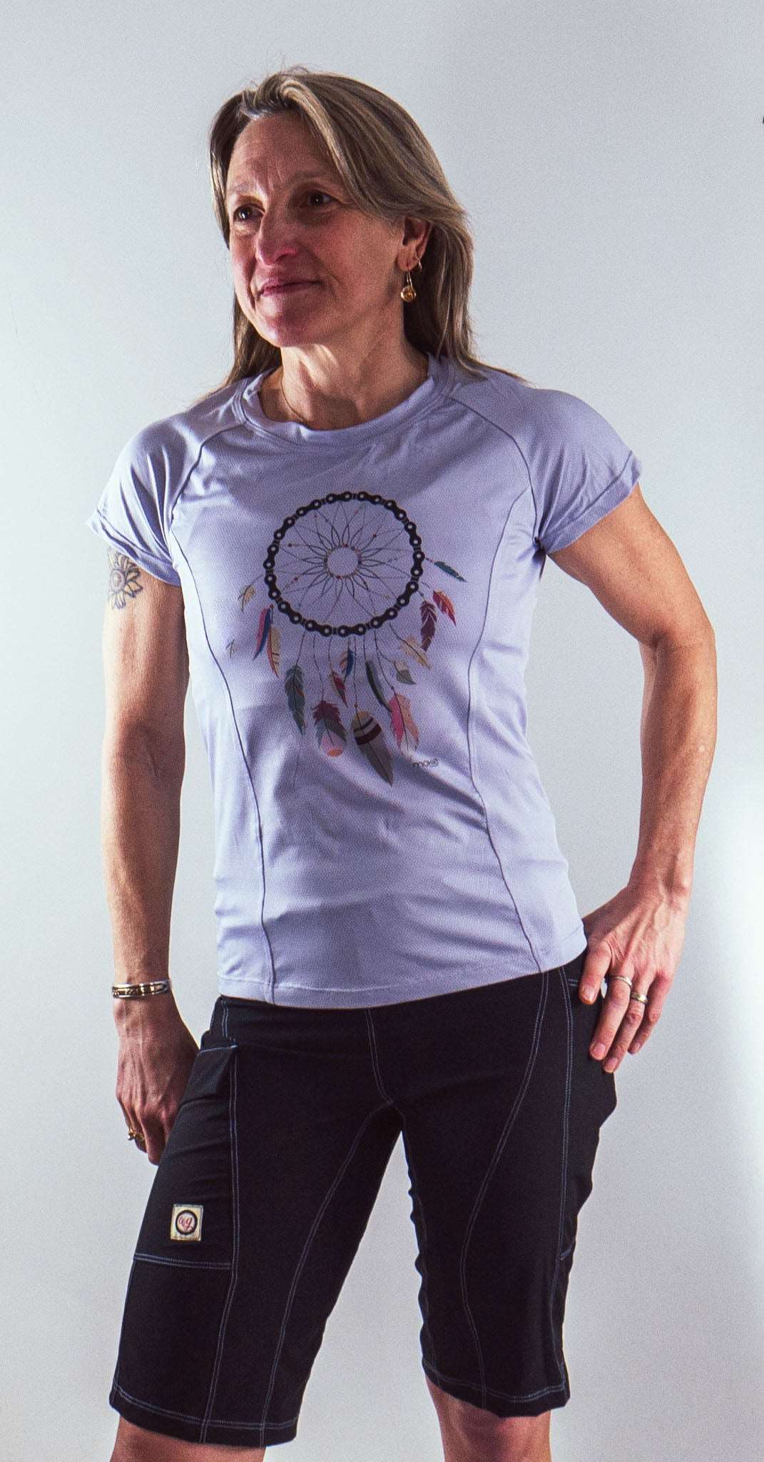 Moxie Tee Jersey Lilac Dreamcatcher with moisture management and quick-dry fabric.