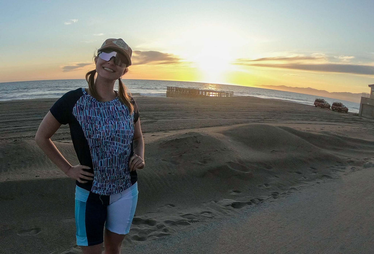 Moxie Tee Jersey for cool day rides at the beach during sunset.