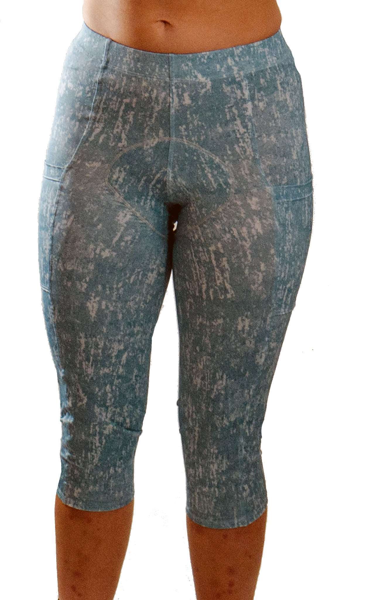 Women's blue sky cycling knickers with Italian chamois and moisture-wicking fabric.