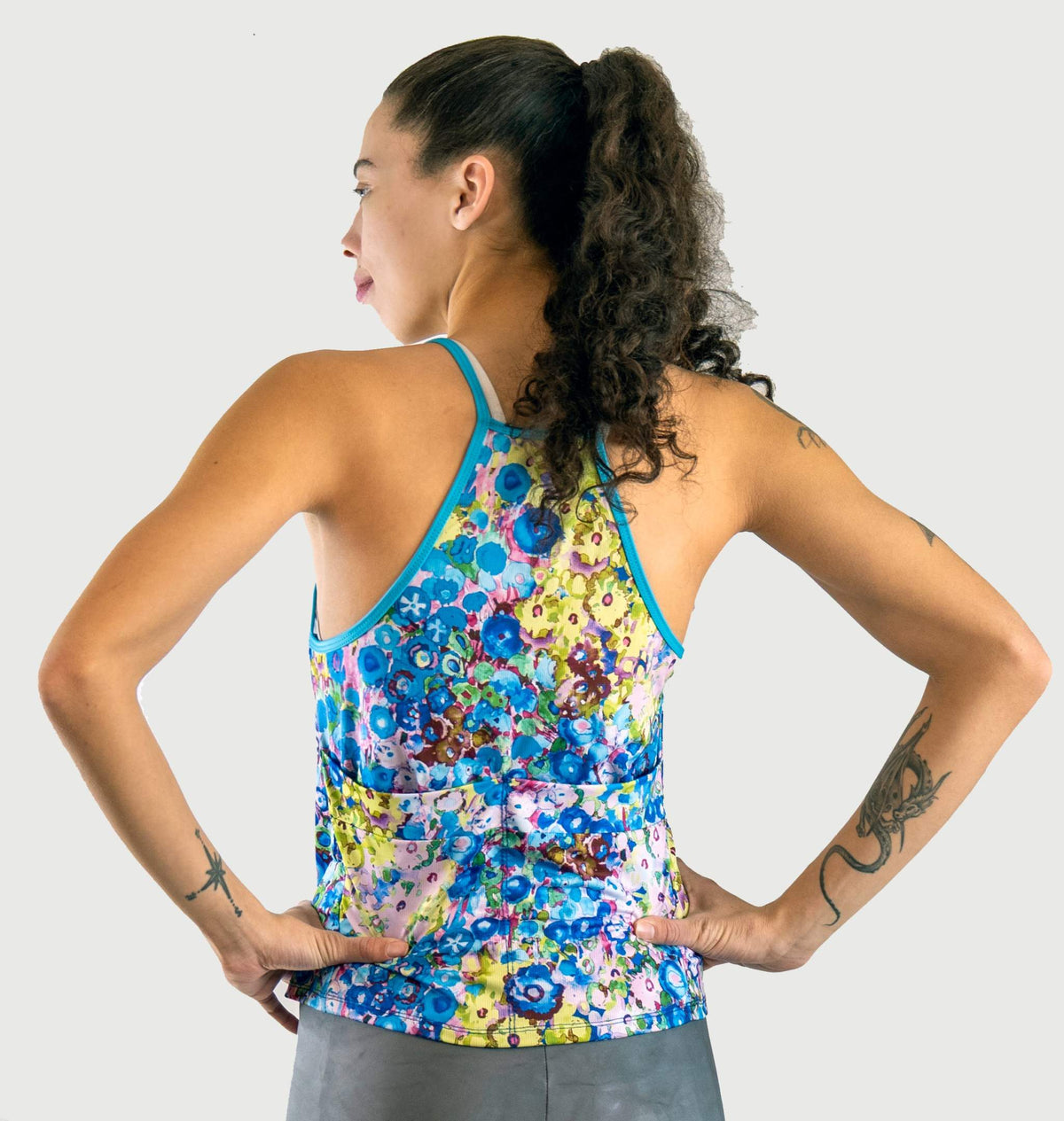 Women's sleeveless cycling jersey Tailwind Tank with floral design for mountain and gravel biking