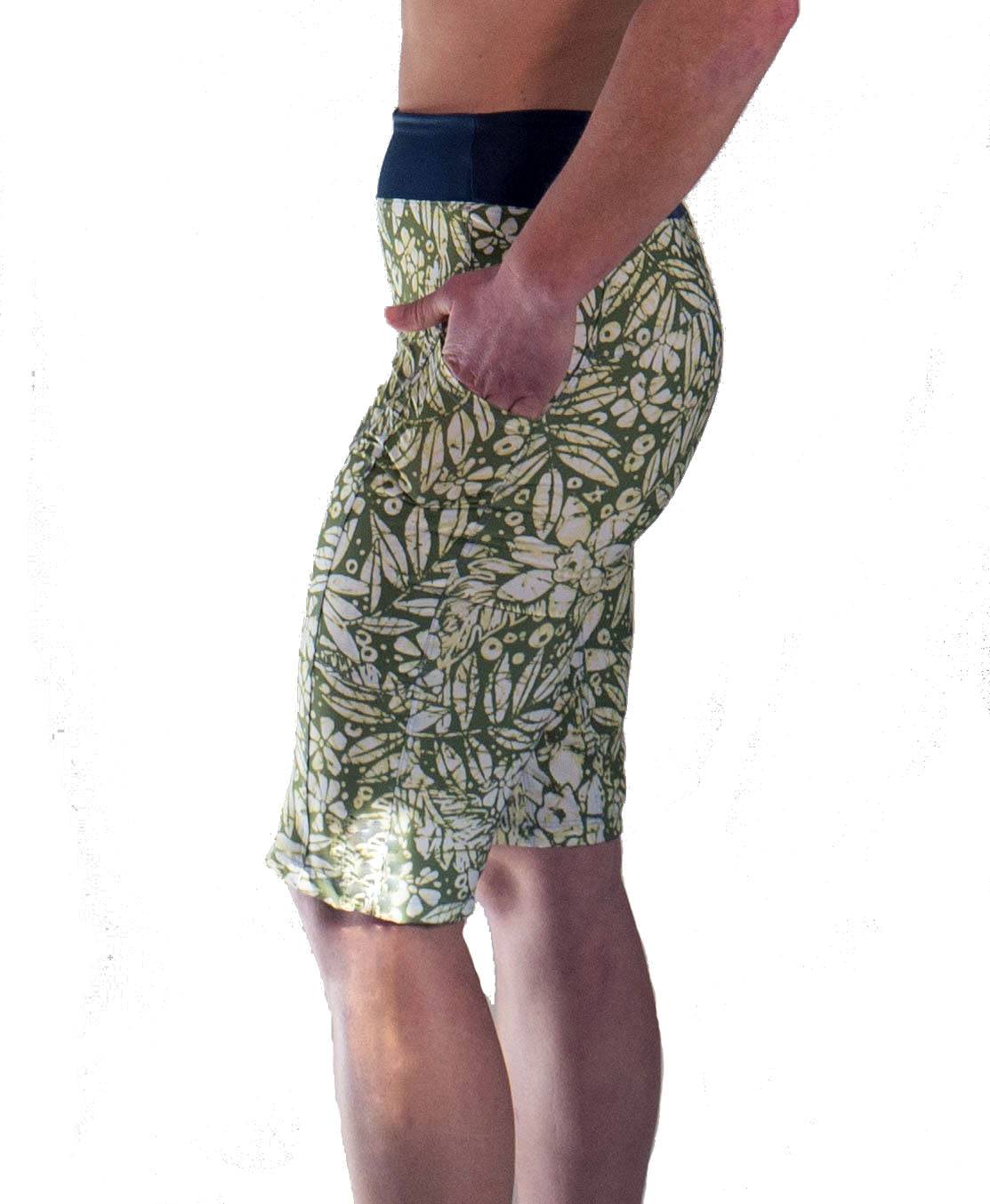 Mountain Short-Peace Leaf women's bike apparel with leaf pattern, comfortable waistband, versatile pockets, and moisture-wicking stretch fabric.