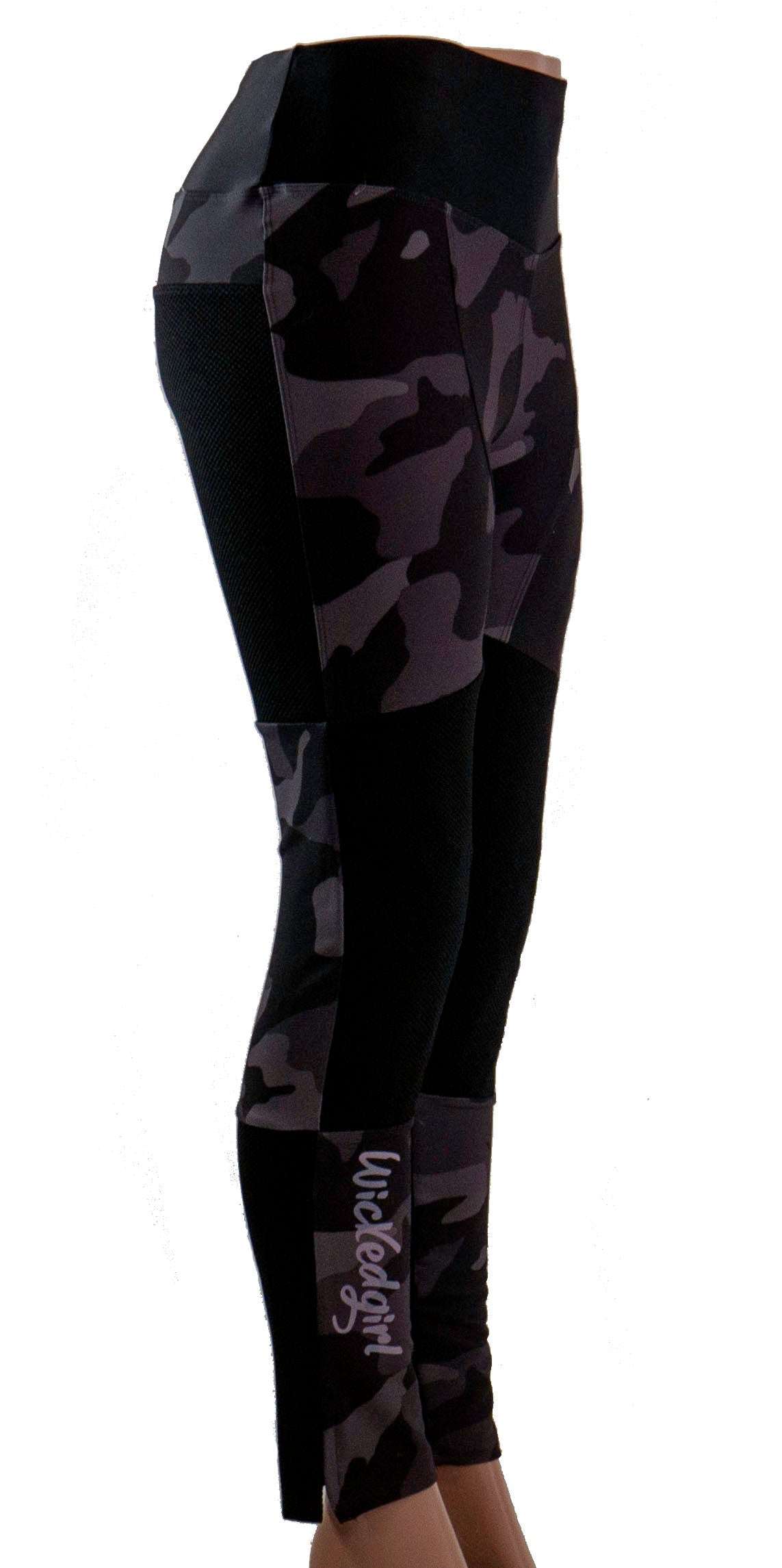 Mountain bike pants in black camo with ultra-strong fabric, side zip pocket, and included knee pads.