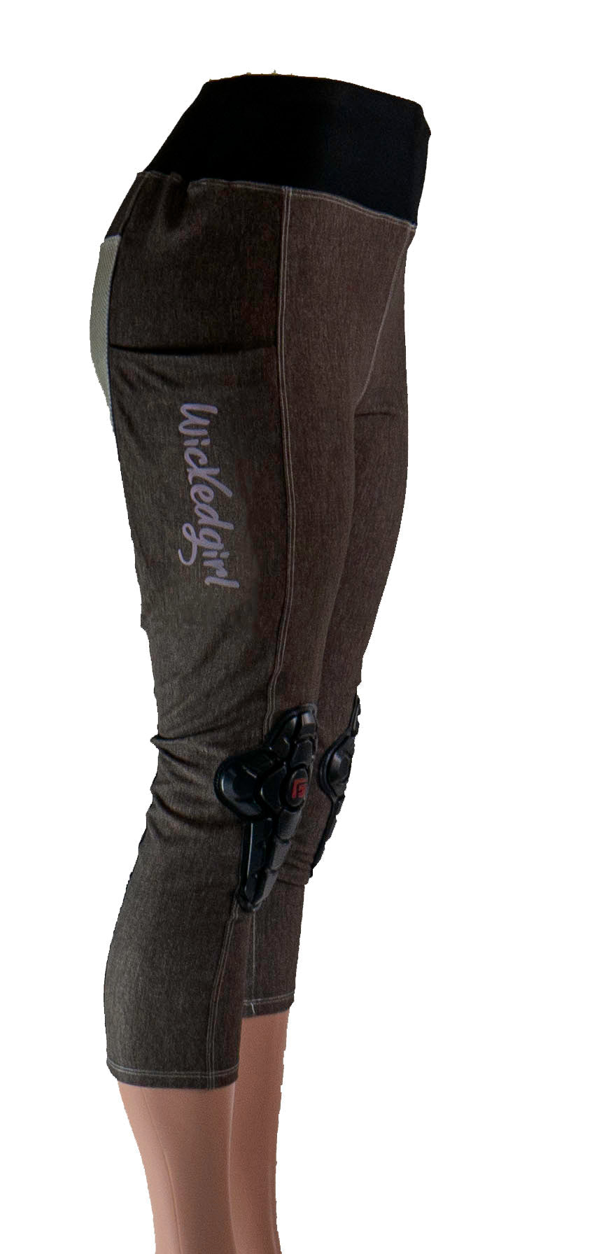 Women's bike pants in mixed denim, designed for versatile cycling comfort.