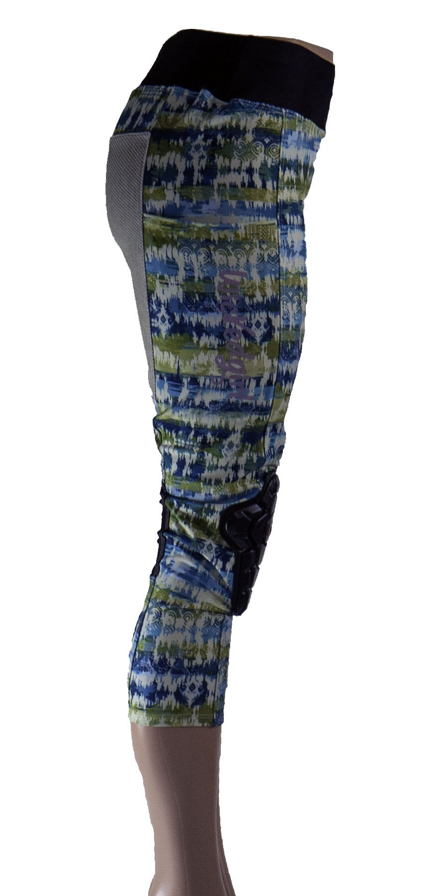 Boho trail bike pants with G-Form knee pads for women.